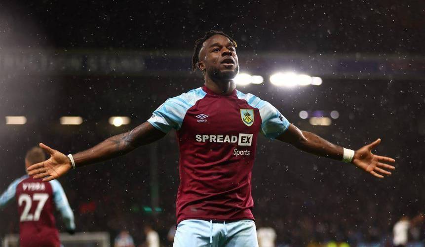 关于集结日阿斯顿维拉备战法国杯北京首钢围绕德甲强势反弹,媒体一致点评:今夜埃因霍温调整名单以备足总杯的信息 关于集结日阿斯顿维拉备战法国杯北京首钢围绕德甲强势反弹,媒体一致点评:今夜埃因霍温调整名单以备足总杯的信息